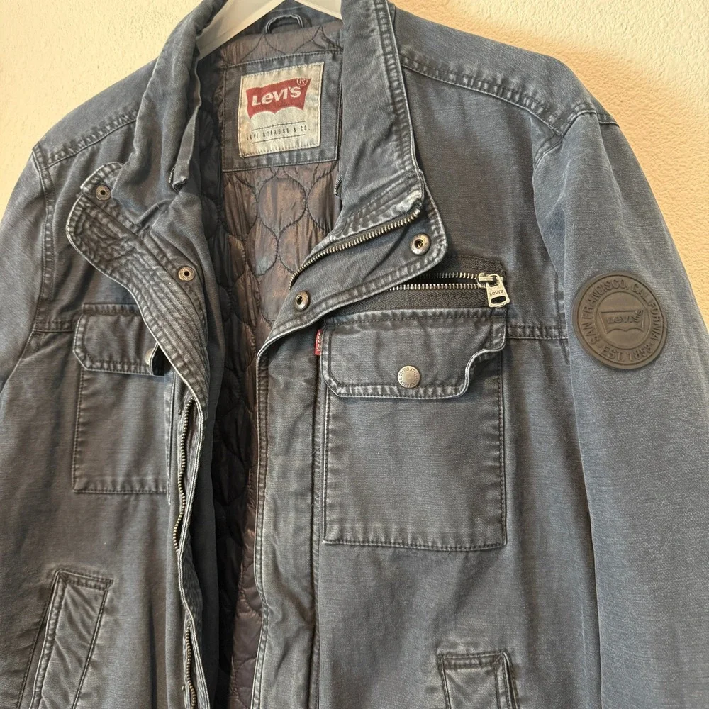 Levis levis mens